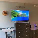 Renovated Studio Free Parking In Prime Waikiki