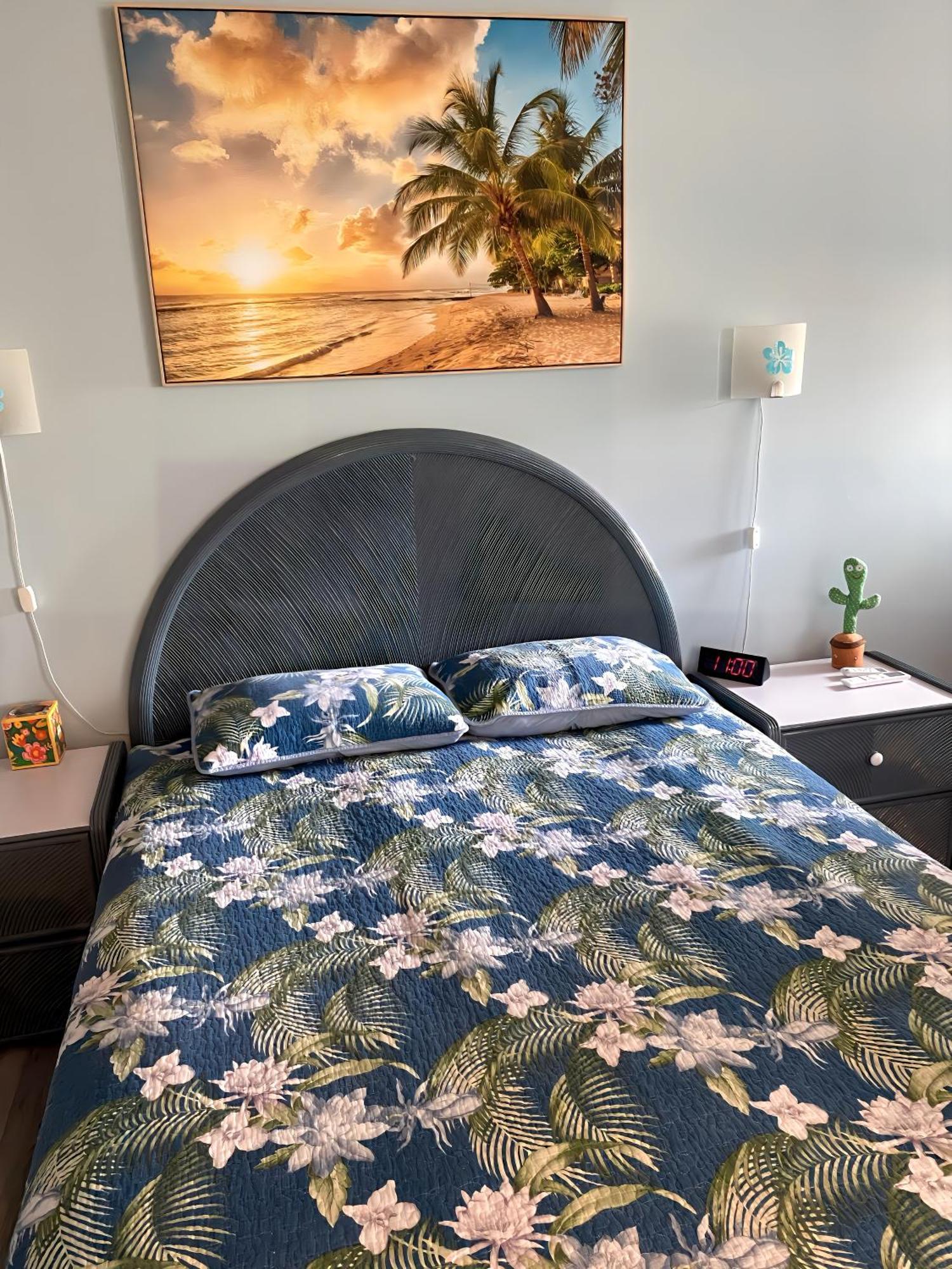 Apartment Renovated Free Parking In Prime Waikiki *
